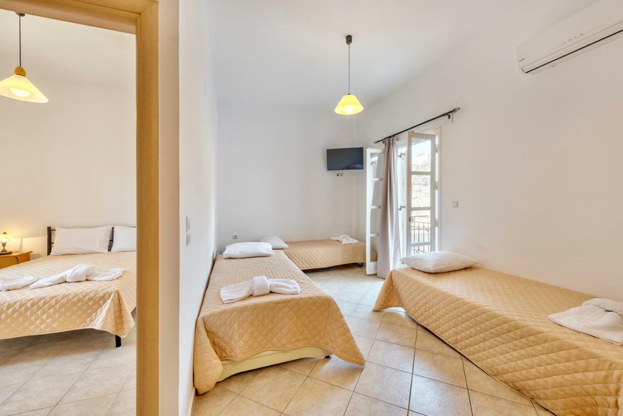 Ethrionplus Two Rooms Apartments Balconies 100 M From The Port Ermoupoli Exterior photo